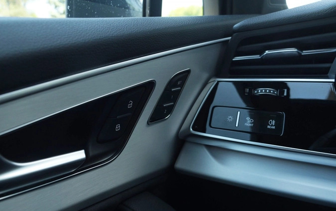 Audi Q7 cena 389800 przebieg: 39269, rok produkcji 2023 z Szczekociny małe 781